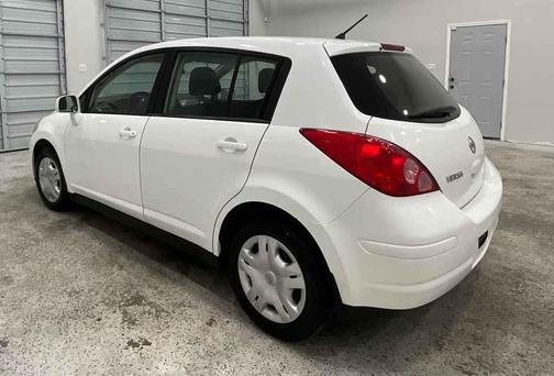 2012 Nissan Versa 1.8 S