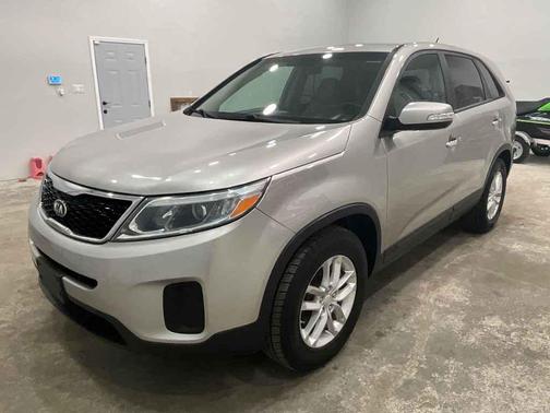 Satin Metal 2015 Kia Sorento LX