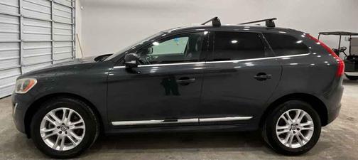 2016 Volvo XC60 T5 Drive-E Premier