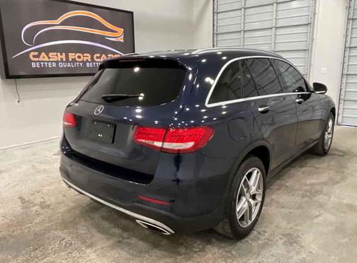 2016 Mercedes-Benz GLC 300 Base