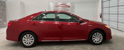 2013 Toyota Camry Hybrid LE