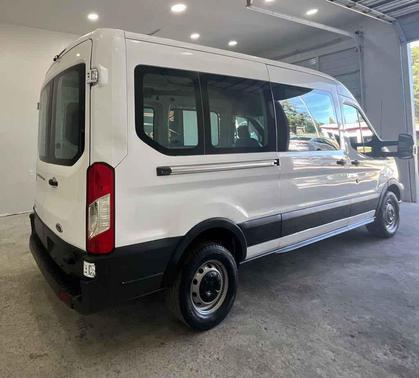 2015 Ford Transit-250 Base