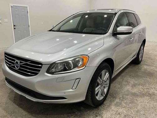 2017 Volvo XC60 T5 Inscription
