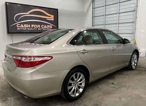 2015 Toyota Camry LE