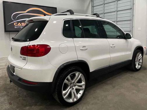 2012 Volkswagen Tiguan SEL