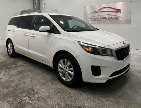 2015 Kia Sedona LX