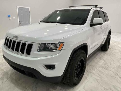 Bright White Clear Coat 2015 Jeep Grand Cherokee Laredo