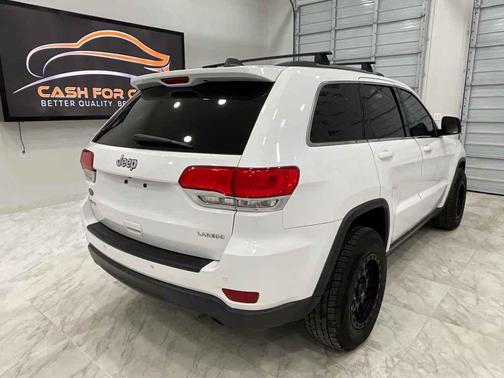 Bright White Clear Coat 2015 Jeep Grand Cherokee Laredo