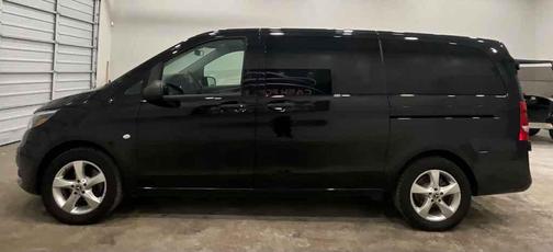2018 Mercedes-Benz Metris Base