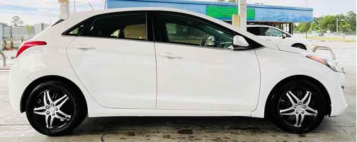 2014 Hyundai Elantra GT Base
