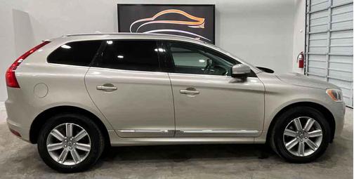 2017 Volvo XC60 T5 Inscription