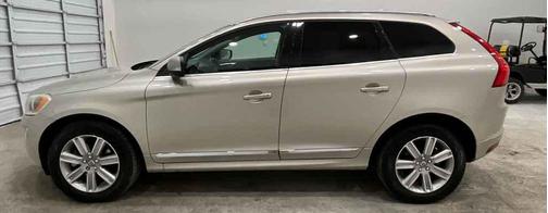 2017 Volvo XC60 T5 Inscription