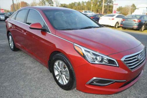 2017 Hyundai SONATA SE