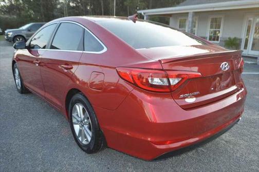 2017 Hyundai SONATA SE