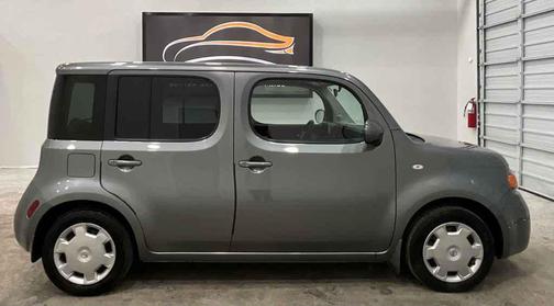 2010 Nissan Cube base