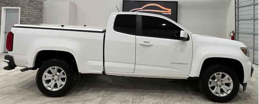 Summit White 2022 Chevrolet Colorado LT