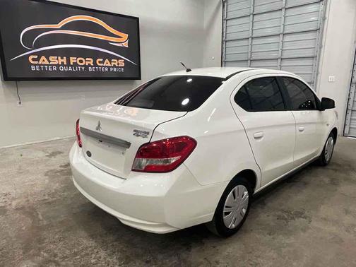 Pearl White 2019 Mitsubishi Mirage G4 ES