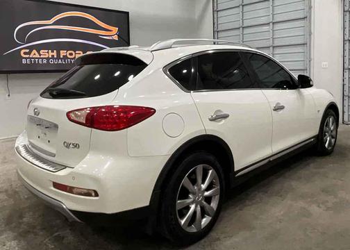 Majestic White 2017 INFINITI QX50 Base