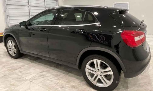 Black 2018 Mercedes-Benz GLA 250 4MATIC