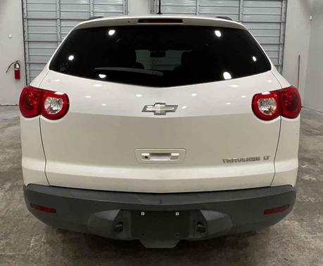2011 Chevrolet Traverse 2LT