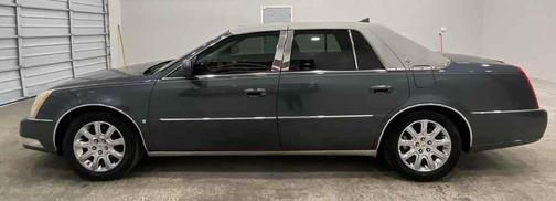 2009 Cadillac DTS 1SB