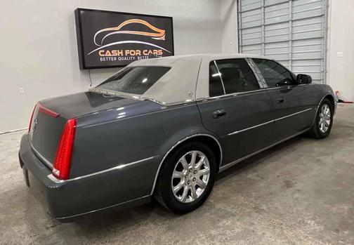 2009 Cadillac DTS 1SB
