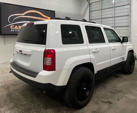 Bright White Clear Coat 2016 Jeep Patriot Sport