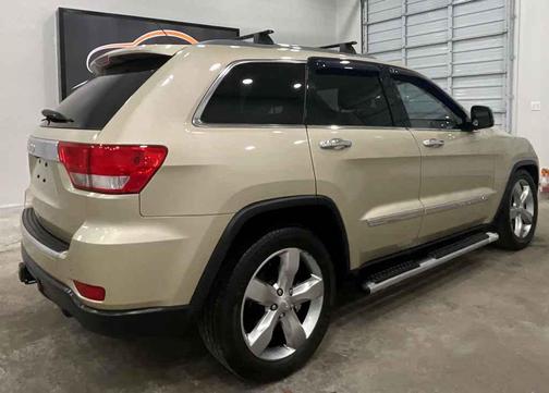 2011 Jeep Grand Cherokee Overland