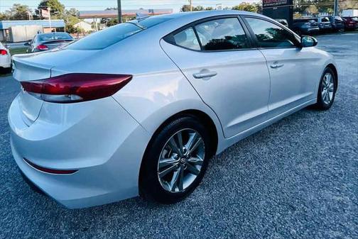2018 Hyundai ELANTRA Value Edition