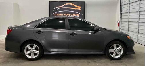 Magnetic Gray Metallic 2014 Toyota Camry L