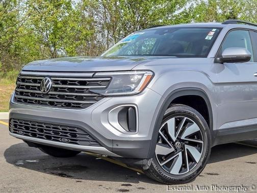 2024 Volkswagen Atlas 2.0T SE