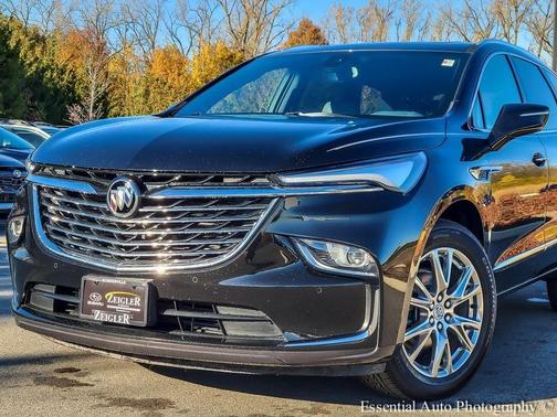 2023 Buick Enclave Essence