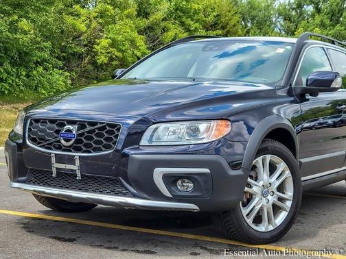 2016 Volvo XC70 T5 Platinum