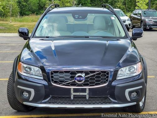 2016 Volvo XC70 T5 Platinum