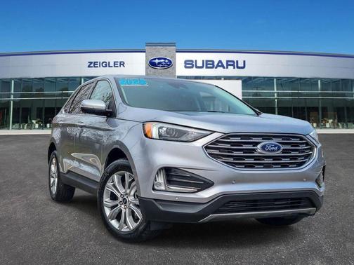 Silver Metallic 2024 Ford Edge Titanium