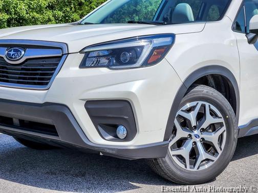 Crystal White Pearl 2021 Subaru Forester Premium