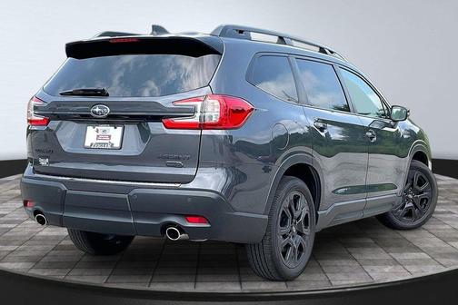 Magnetite Gray Metallic 2023 Subaru Ascent Onyx Edition