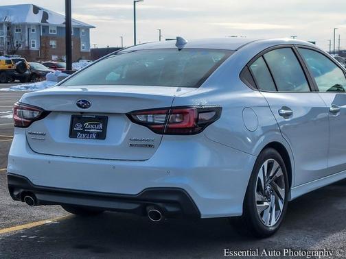 2025 Subaru Legacy Touring XT