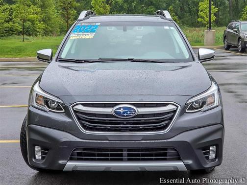 2022 Subaru Outback Touring