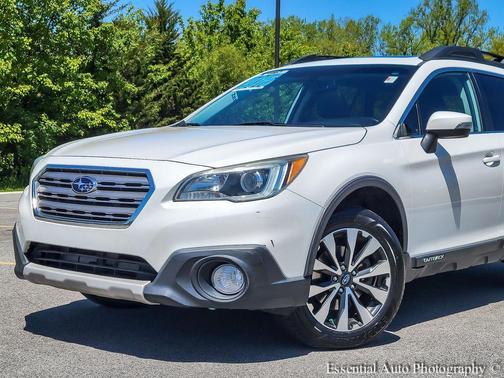 Crystal White Pearl 2015 Subaru Outback 3.6R Limited