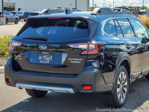 2025 Subaru Outback Touring