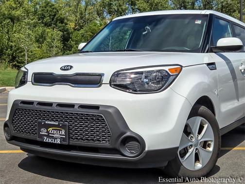2016 Kia Soul Base