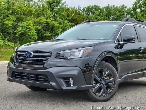 Crystal Black Silica 2021 Subaru Outback Onyx Edition XT