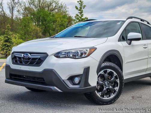 Crystal White Pearl 2021 Subaru Crosstrek Premium