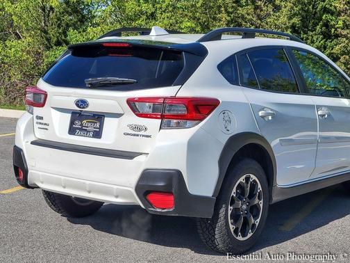 Crystal White Pearl 2021 Subaru Crosstrek Premium