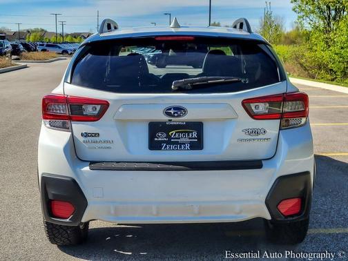 Crystal White Pearl 2021 Subaru Crosstrek Premium