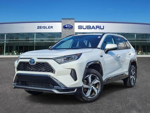 Super White 2021 Toyota RAV4 Prime SE