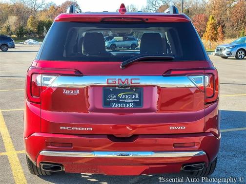 2021 GMC Acadia Denali