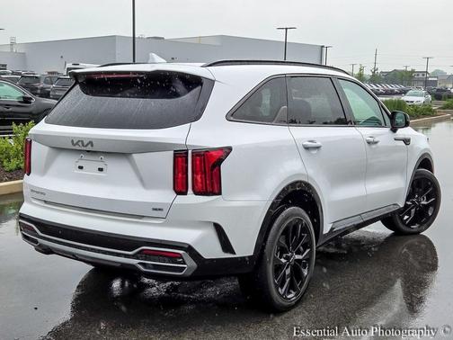 2023 Kia Sorento SX