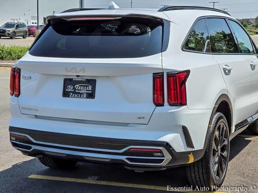 2023 Kia Sorento SX